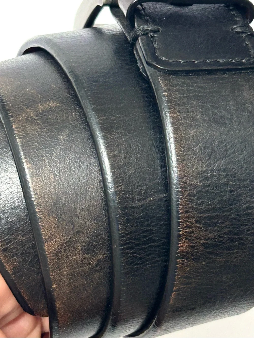 Roundtree & Yorke Mens Classic Full Grain Leather Black Belt w/ Silver Buckle 36